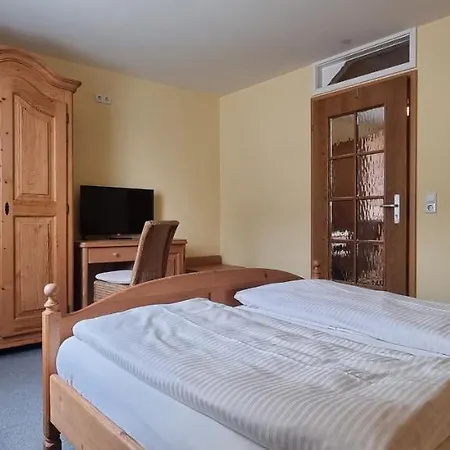 ゲストハウス ゼーハルデ ノネンホルン