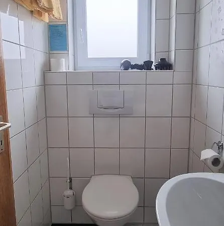 Gasthof Seehalde 2*