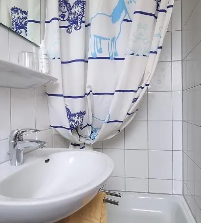 ゼーハルデ ゲストハウス ノネンホルン