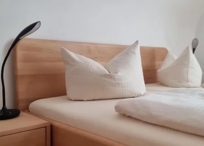 Seehalde בית הארחה 2*