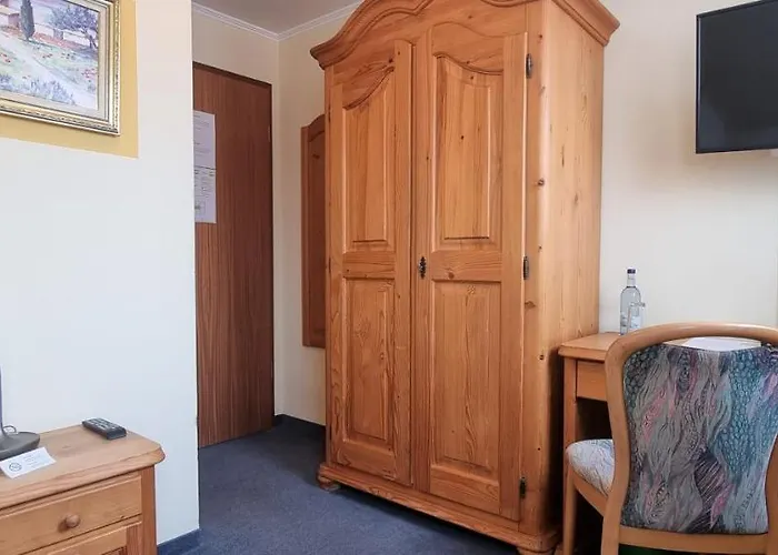 Seehalde בית הארחה