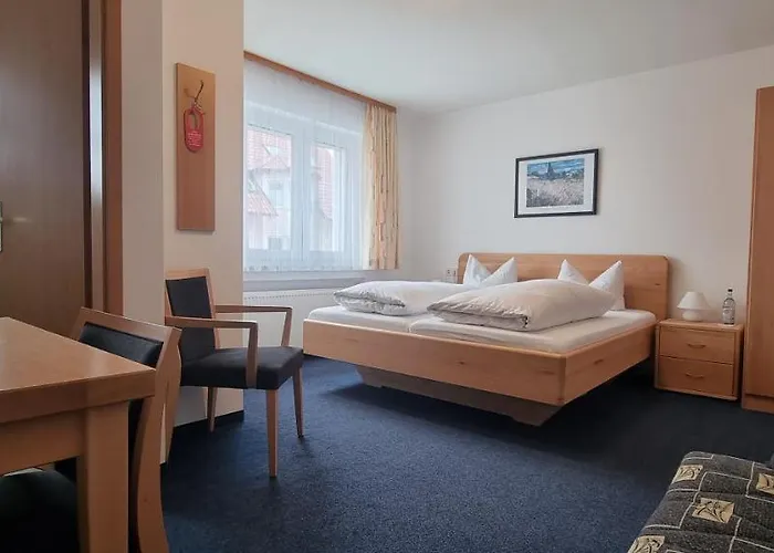 Seehalde בית הארחה